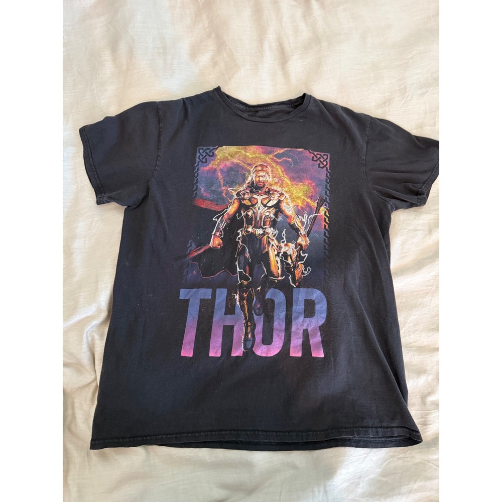 Marvel Thor Love and‎ Thunder Graphic Tee Black Vintage Style T-Shirt Unisex